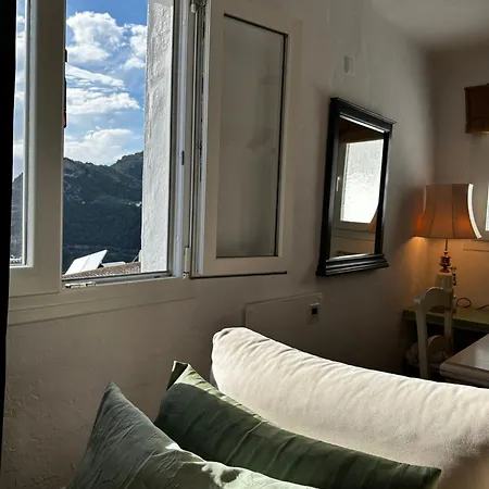 Holiday home Casa Violeta